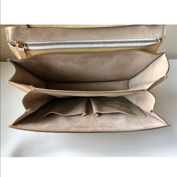 Authentic Celine Medium Box Bag in Beige - Picture 2 of 8